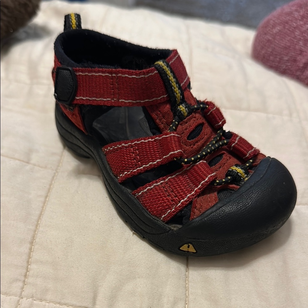 Kids Red Sandals